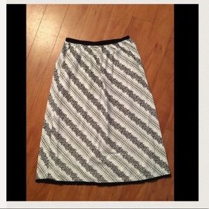 Black and white cotton skirt small